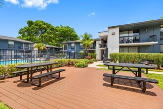 The Osprey in Tamarac, FL - Foto de edificio - Building Photo