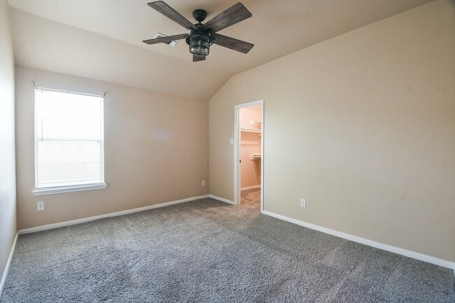 property at 5410 Linden Grove Ct