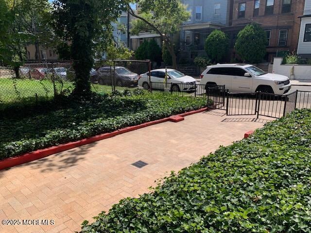 40 Booraem Ave in Jersey City, NJ - Building Photo - Building Photo