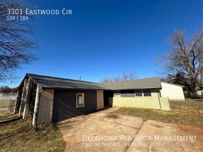 property at 3301 Eastwood Cir