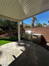 2569 Williamsburg St in Henderson, NV - Building Photo - Building Photo