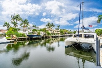 307 NE 23rd Ave in Fort Lauderdale, FL - Foto de edificio - Building Photo