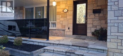 17 Janellan Terrace in Toronto, ON - Building Photo - Building Photo