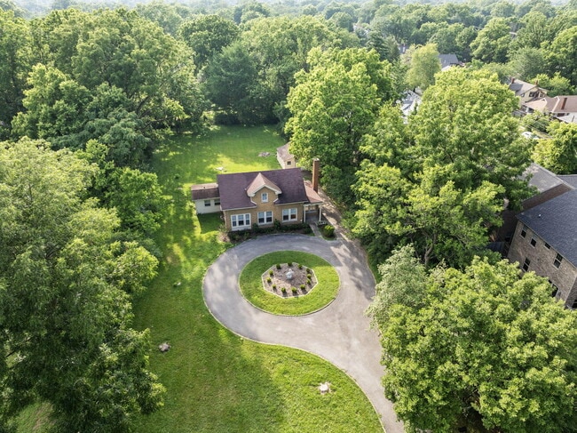 property at 1851 Nicholasville Rd