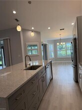 6637 Vancouver Ln in Naples, FL - Building Photo - Building Photo