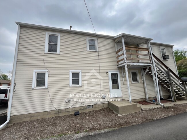 917 E 8th St, Unit 4 in Anderson, IN - Building Photo - Building Photo