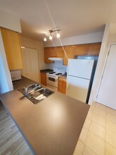 55 Strathaven Dr in Mississauga, ON - Building Photo - Building Photo