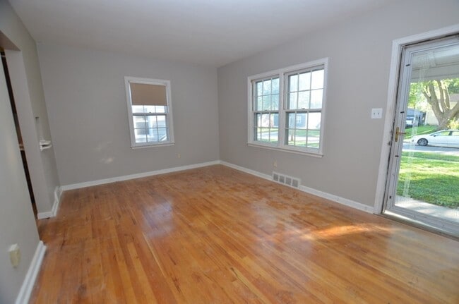 2618 57th St in Des Moines, IA - Building Photo - Building Photo