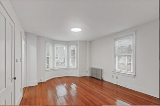 9 Wyatt St in Somerville, MA - Building Photo - Building Photo