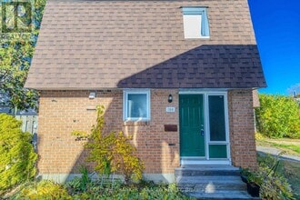 3310 Southgate Rd in Ottawa, ON - Building Photo - Building Photo
