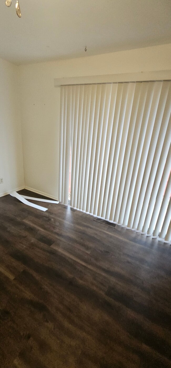 819 N 70th St in Kansas City, KS - Foto de edificio - Building Photo