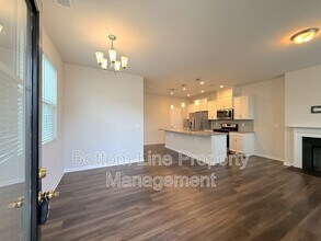 11014 Chalkbark Ln in Charlotte, NC - Building Photo - Building Photo