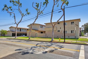 552 S Montebello Blvd Apartments