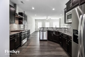 4641 Skyview Trail in High Point, NC - Building Photo - Building Photo