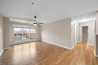 3712 Cotswold Ave, Unit Y in Greensboro, NC - Building Photo - Building Photo