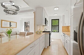 235 W End Ave in New York, NY - Building Photo - Building Photo