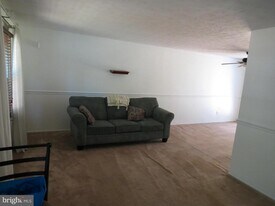 1513 Wampanoag Dr in Severn, MD - Building Photo