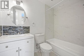 51 Owen St in Penetanguishene, ON - Building Photo - Building Photo