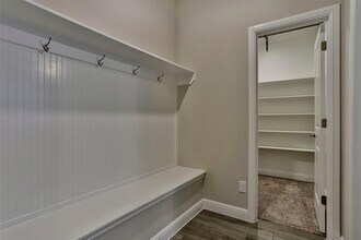 2325 Shorthorn Dr in Northlake, TX - Foto de edificio - Building Photo