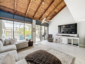 11313 NW 15th St in Pembroke Pines, FL - Building Photo - Building Photo