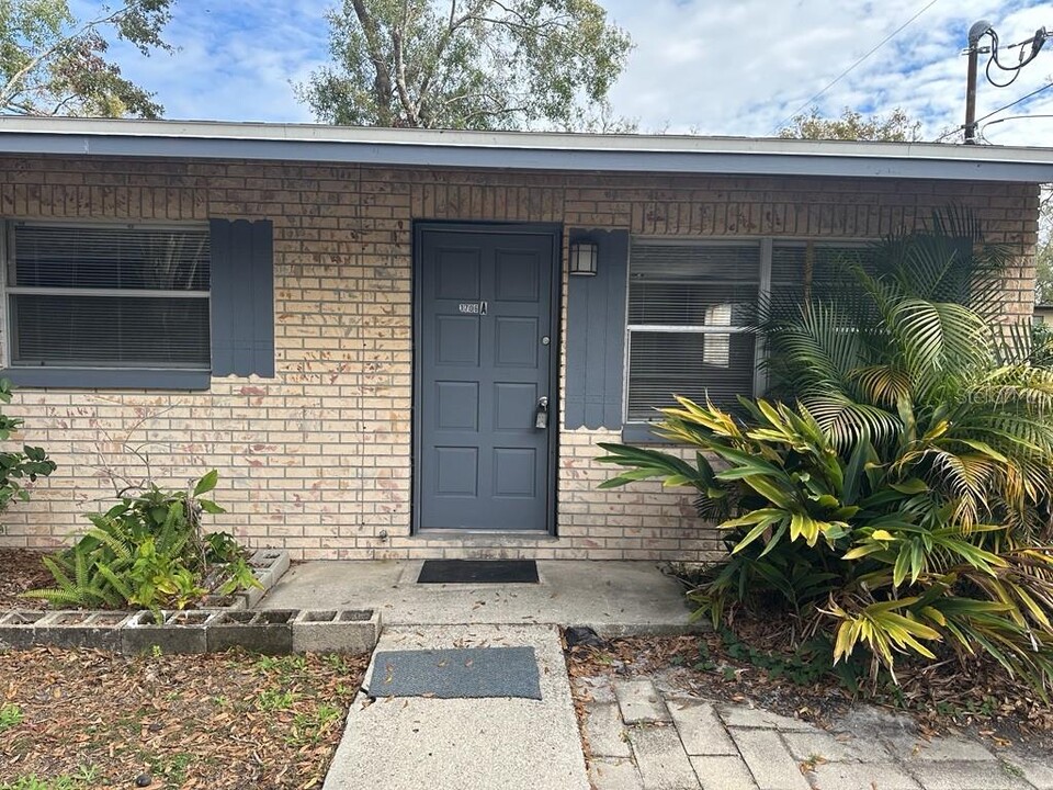 1706 E Kirby St in Tampa, FL - Building Photo