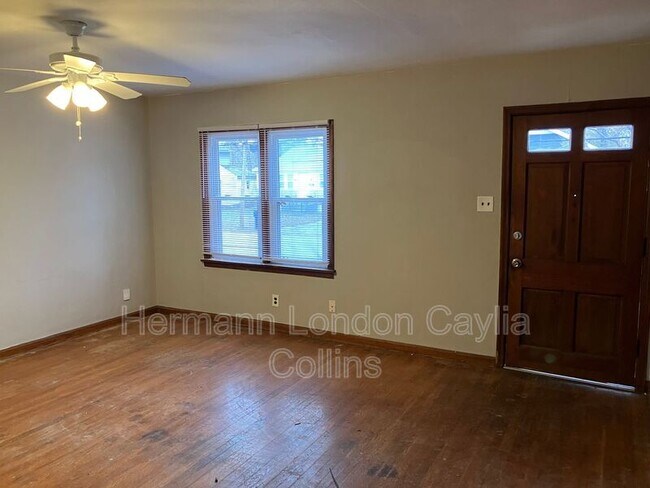 360 S Harvey Ave in Ferguson, MO - Building Photo - Building Photo