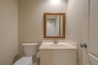 147 Shelter Rock Ct in Spring, TX - Building Photo - Building Photo