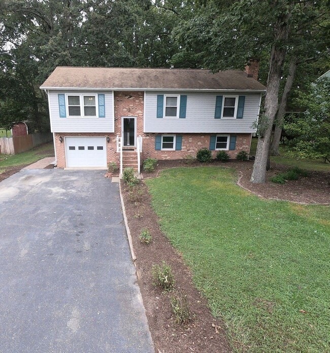 5405 Lee White Ln