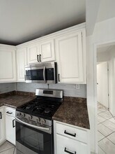 22418 Elaine Ave in Hawaiian Gardens, CA - Building Photo - Building Photo