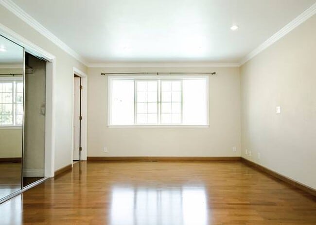 1113 Remington Ct in Sunnyvale, CA - Foto de edificio - Building Photo