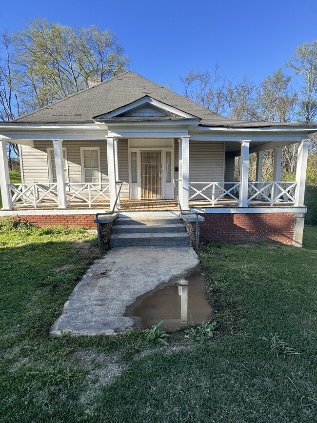 property at 4208 47th Ave N