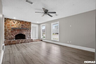 17805 Villa Way Dr in Spring, TX - Building Photo - Building Photo