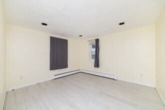 465 Revere Beach Blvd in Revere, MA - Building Photo - Building Photo