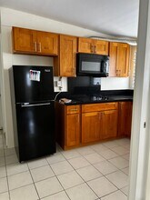 603 Kunawai Ln in Honolulu, HI - Building Photo - Building Photo