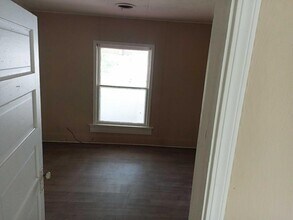 839 E 2nd St in Cushing, OK - Building Photo - Building Photo