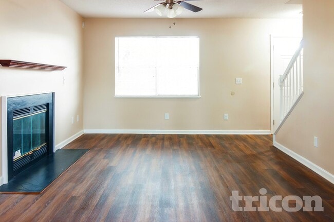 438 Oakbrook Village Rd in Columbia, SC - Building Photo - Building Photo