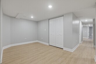 3716 N Racine Ave, Unit G in Chicago, IL - Building Photo - Building Photo