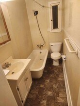 900 Rhomberg Ave in Dubuque, IA - Building Photo - Building Photo