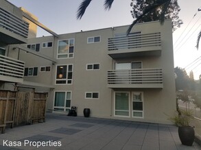 2255 Hearst Ave in Berkeley, CA - Building Photo - Building Photo