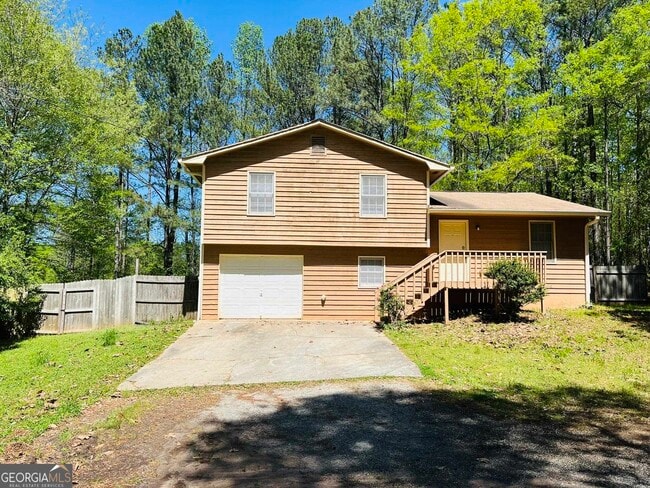 property at 524 Millard Farmer Rd