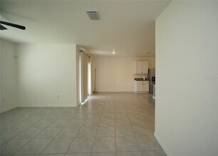 33700 Jasper Stone Dr in Wesley Chapel, FL - Building Photo - Building Photo