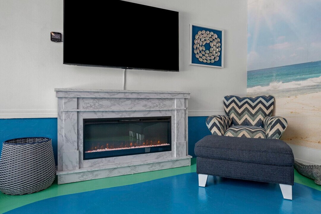 4465 Clipper Cove in Destin, FL - Building Photo