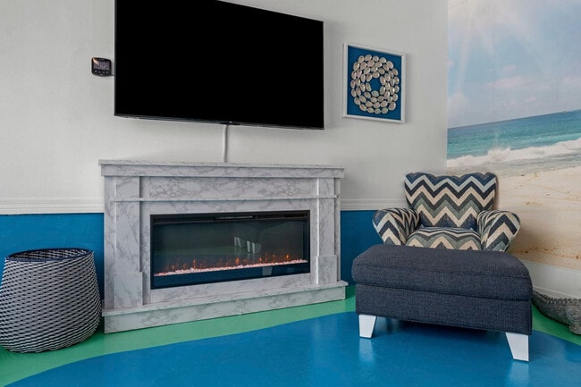 4465 Clipper Cove