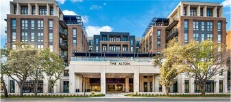 2928 Oak Lawn Ave in Dallas, TX - Building Photo