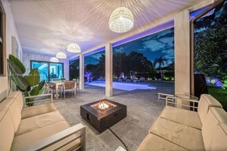 305 NW 124th St in North Miami, FL - Building Photo - Building Photo