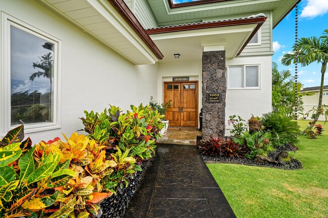 3962 Aloali'i Dr in Princeville, HI - Foto de edificio - Building Photo