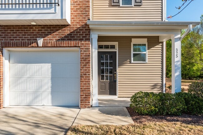 525 Panorama View Loop in Cary, NC - Building Photo - Building Photo