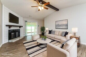 4501 Fox Rd in Raleigh, NC - Foto de edificio - Building Photo