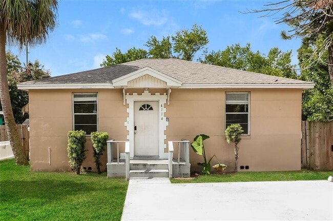 property at 4114 W Arch St