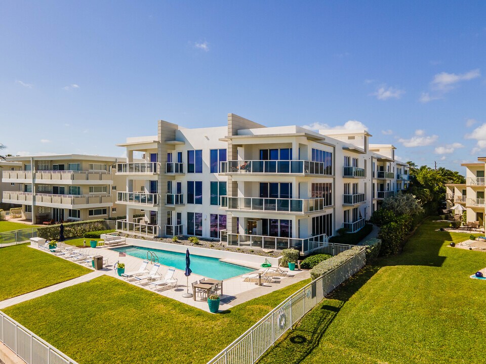 1200 The Ocean in Hillsboro Beach, FL - Building Photo